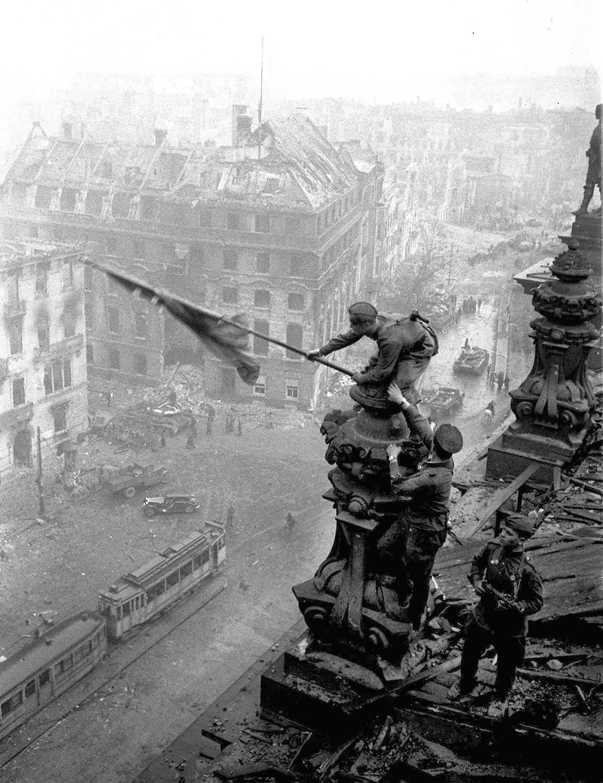 Red Flag over Reichstag in 1945: The Picture that Defined a War and its Incredible Backstory