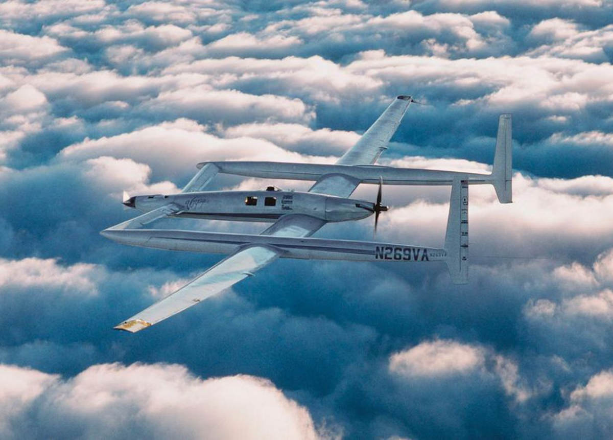 Rutan Voyager's Trailblazing Flight Around the World, Without Rest or Refuel