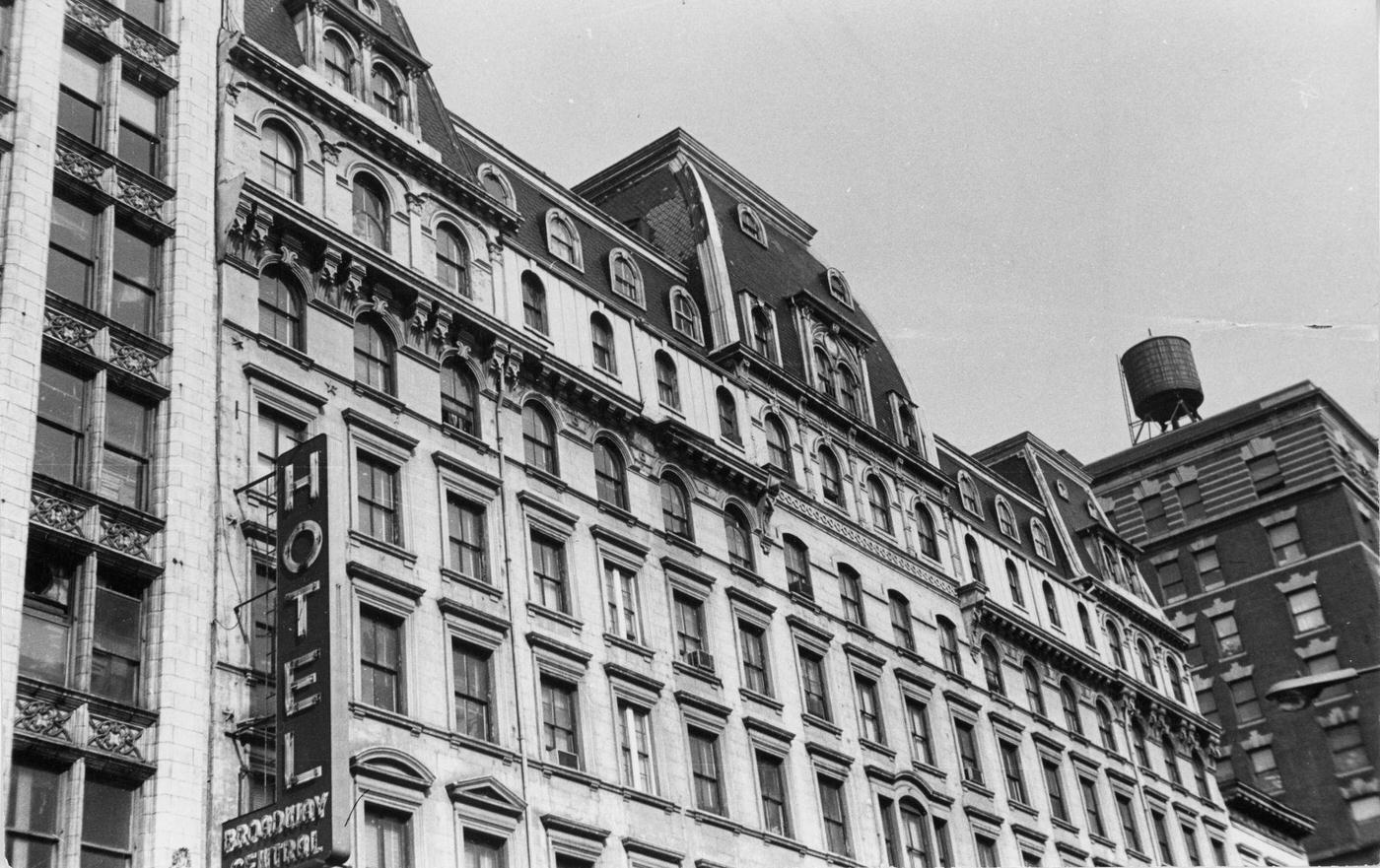 Broadway Central Hotel, 1960s