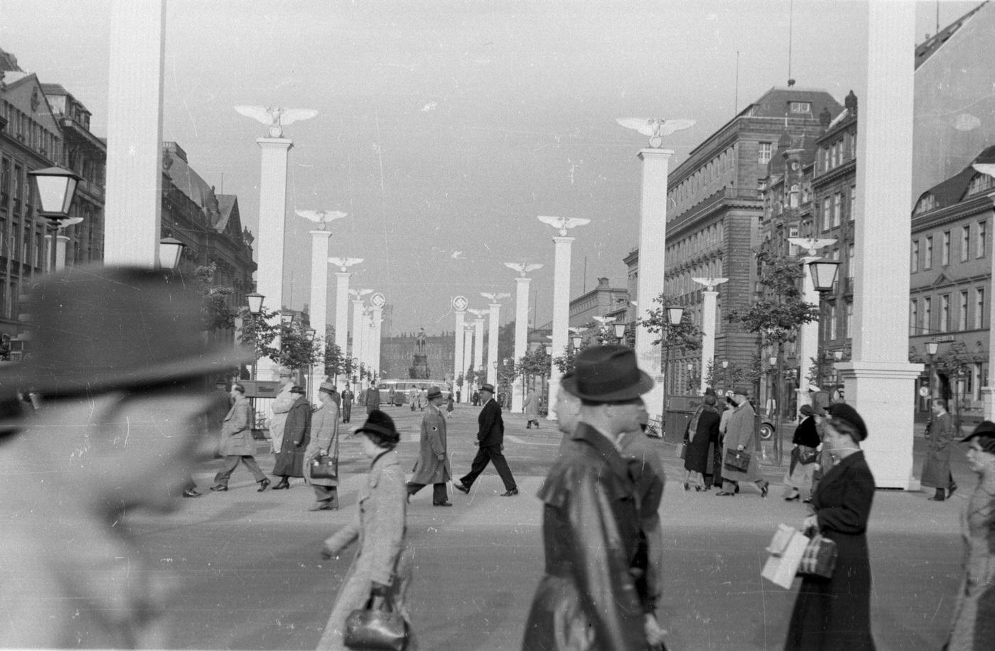 Unter Den Linden, Berlin, 1939