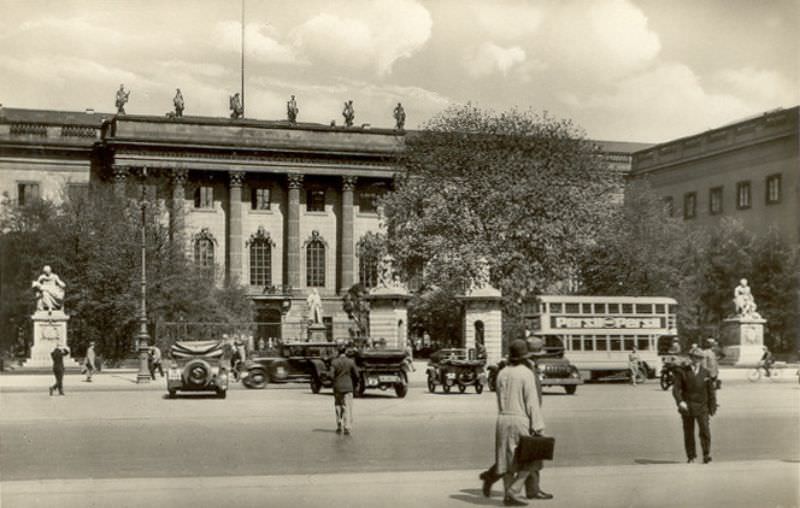 The University, Berlin, 1930