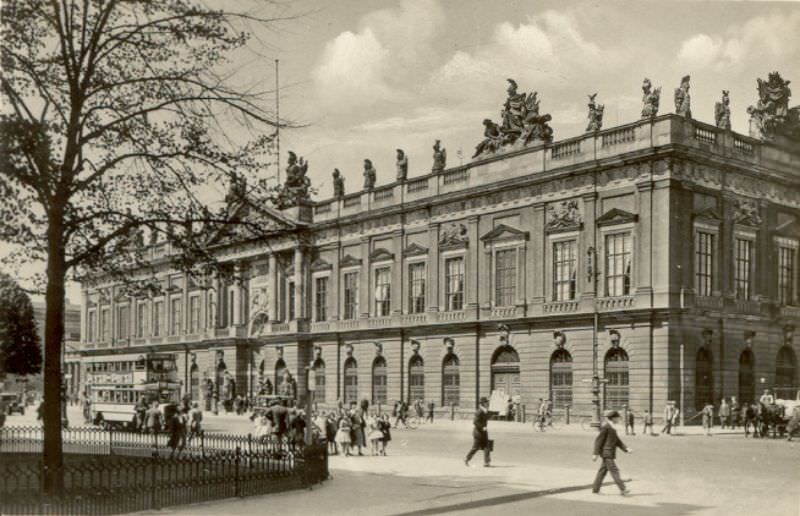 Zeughaus - the Arsenal, Berlin, 1930