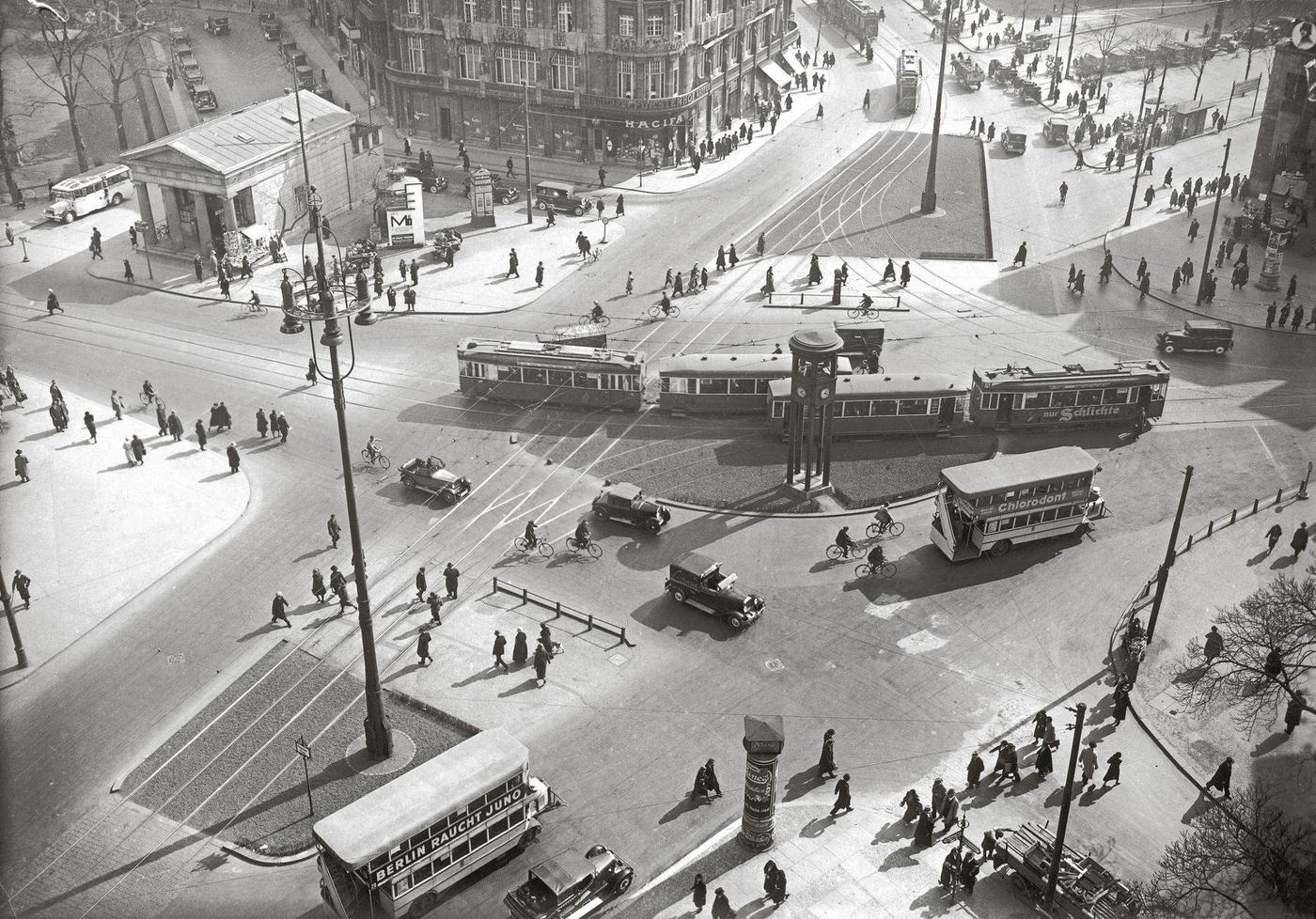 Potsdamer Place, Berlin, 1930