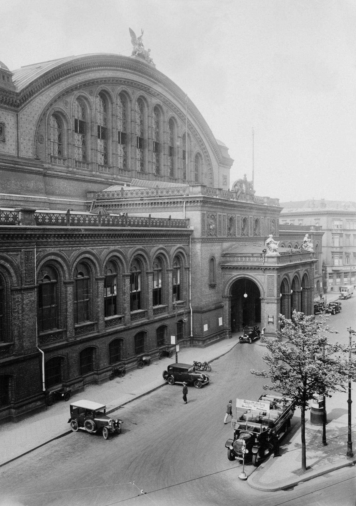 Anhalter Bahnhof, Berlin, 1930