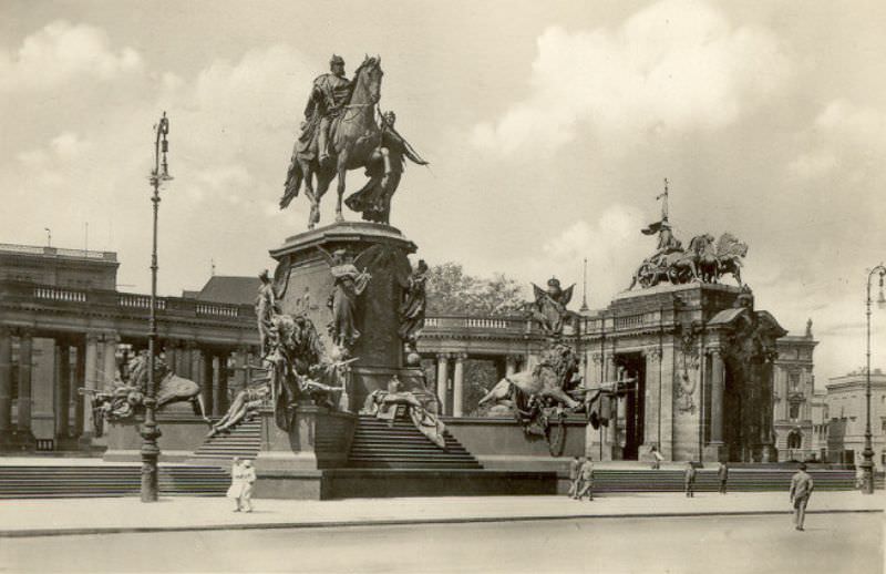 National Monument to Emperor William the First, Berlin, 1930