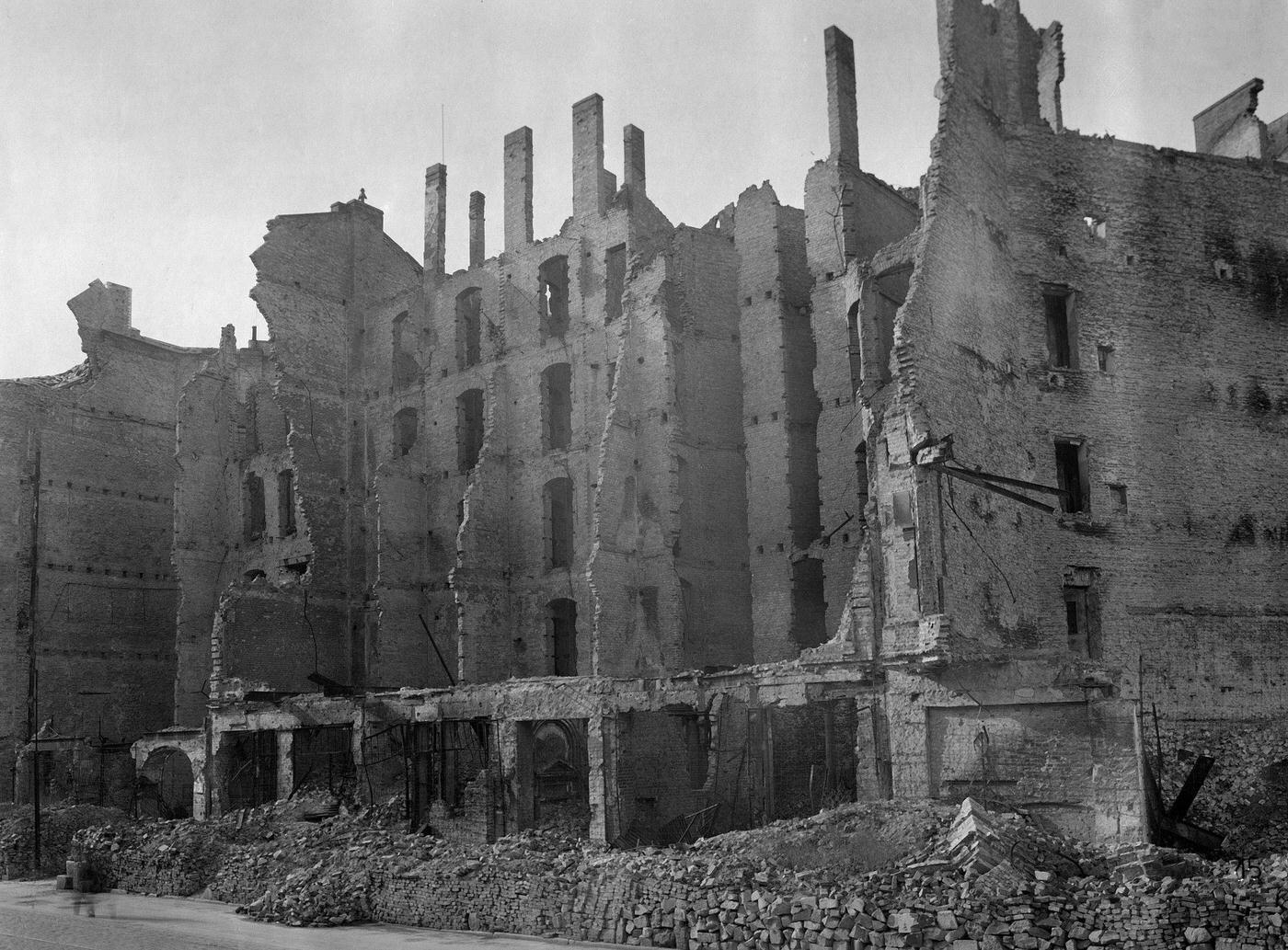Ullstein-Verlag Berlin Kochstr, destruction during World War II.