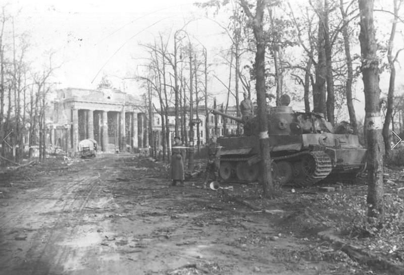 Powerful Photos Showcasing the Ruins of Berlin in the Aftermath of World War II