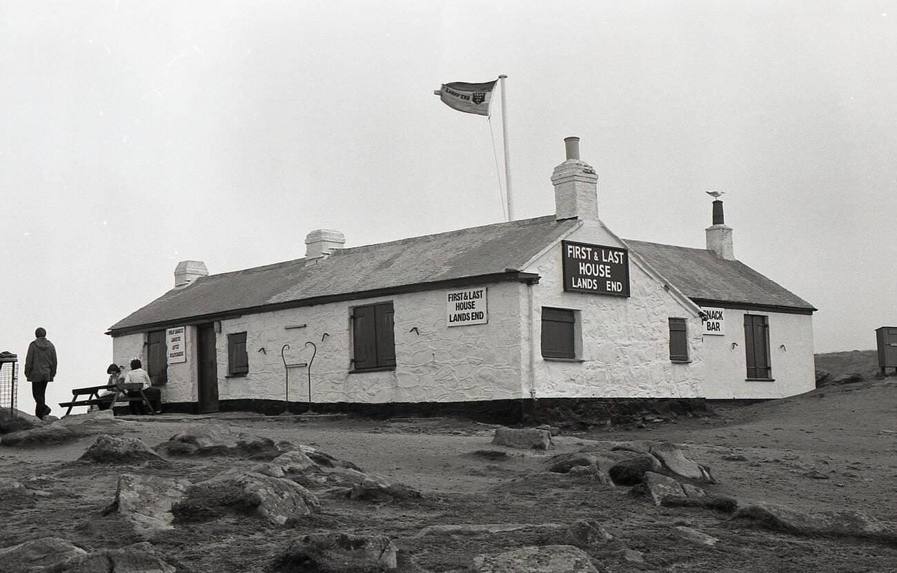 View of the 'First & Last House' at Land's End, historic cottage selling refreshments and souvenirs, Cornwall, 1970s.