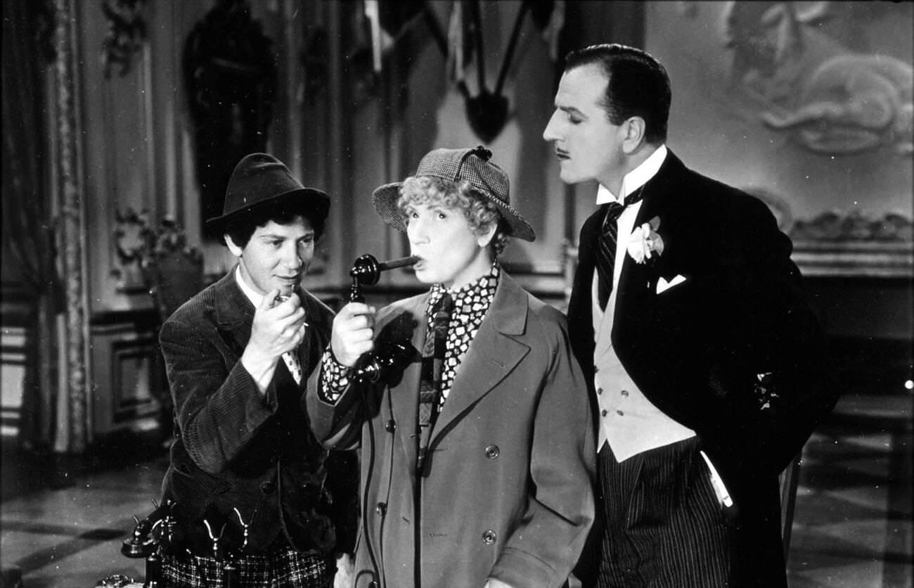 Duck Soup (1933) stars Harpo Marx, Chico Marx, and Louis Calhern, directed by Leo McCarey.