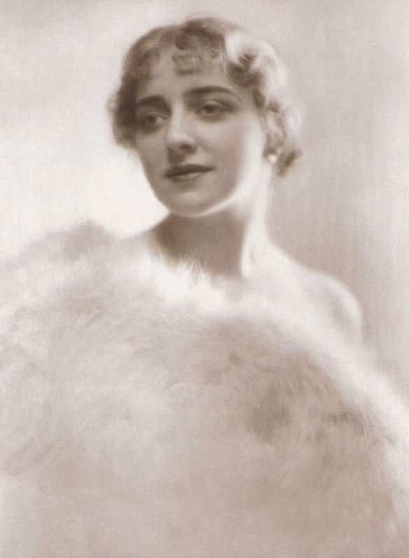 Lotte Neumann