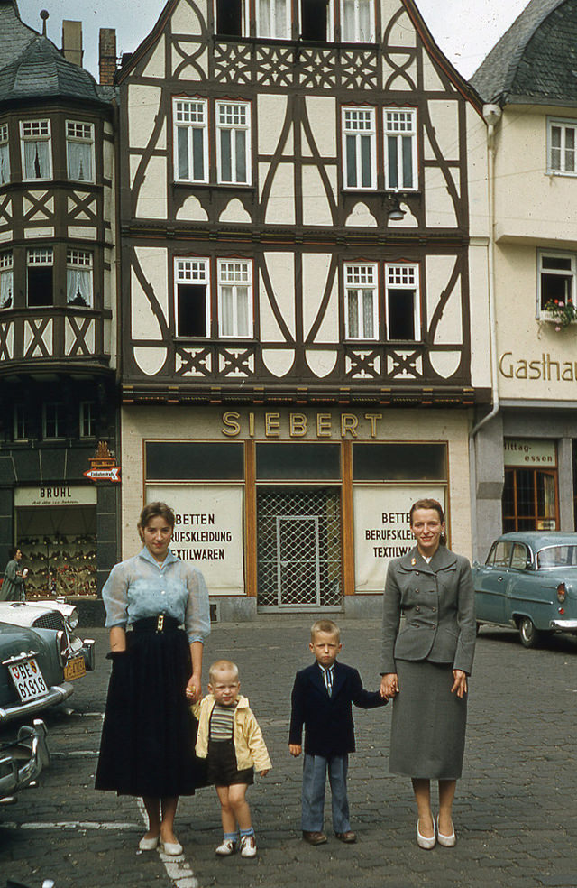 Mothers with children in Bernkastel-Kues, Germany, ca. 1950s
