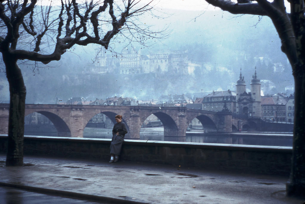 Girl at the Heidelberg River, 1955