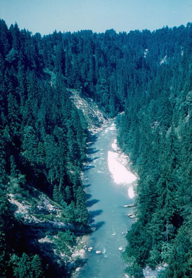 The Ammer River, seen from a highway bridge on the way to Garmisch-Partenkirchen