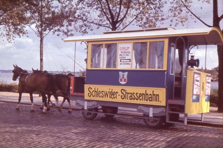 "Schleswiger Straßenbahn" tram in Kappeln (Schlei), 1960s