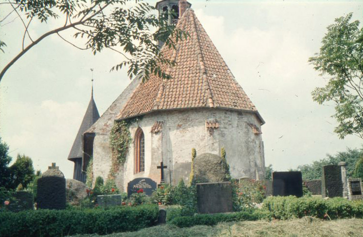 Sankt-Leonhard-Kirche in Koldenbüttel, 1960s