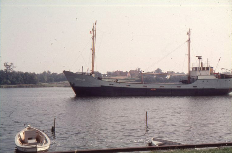 Ship named "Suderelbe" in Kappeln (Schlei), 1960s