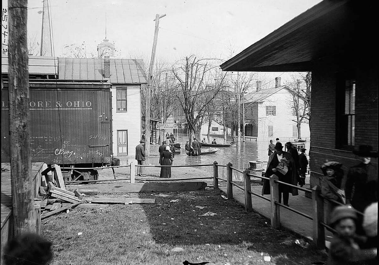 Flood in Cincinnati, 1913.