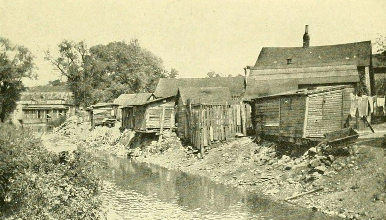 Field study on infant mortality in Akron, Ohio, based on births in one year, 1913.