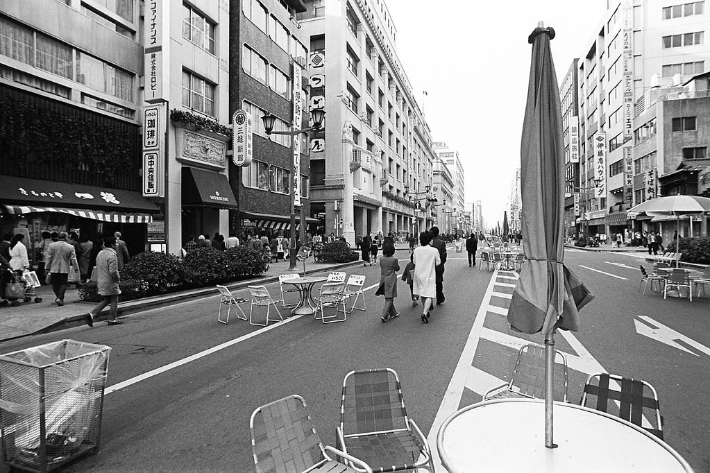 Pedestrian Paradise. Around Nihonbashi, Chuo City, Tokyo Metropolis, Japan. 1980.