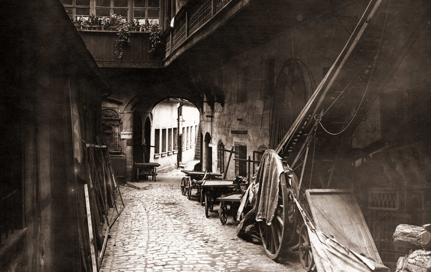 Fascinating Historical Photos of Nuremberg, Germany in the 1910s