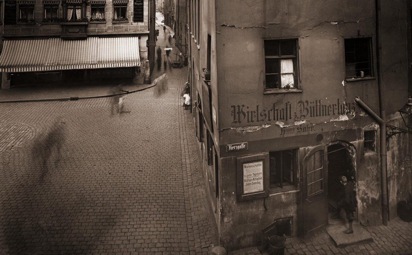 Fascinating Historical Photos of Nuremberg, Germany in the 1910s