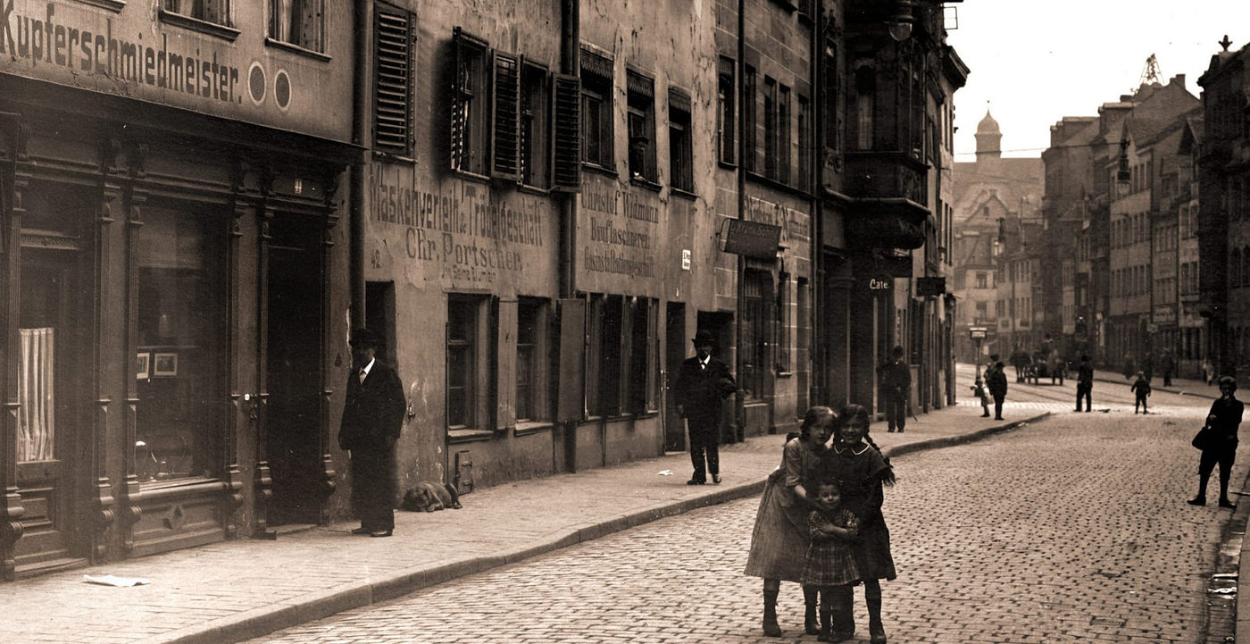 Fascinating Historical Photos of Nuremberg, Germany in the 1910s