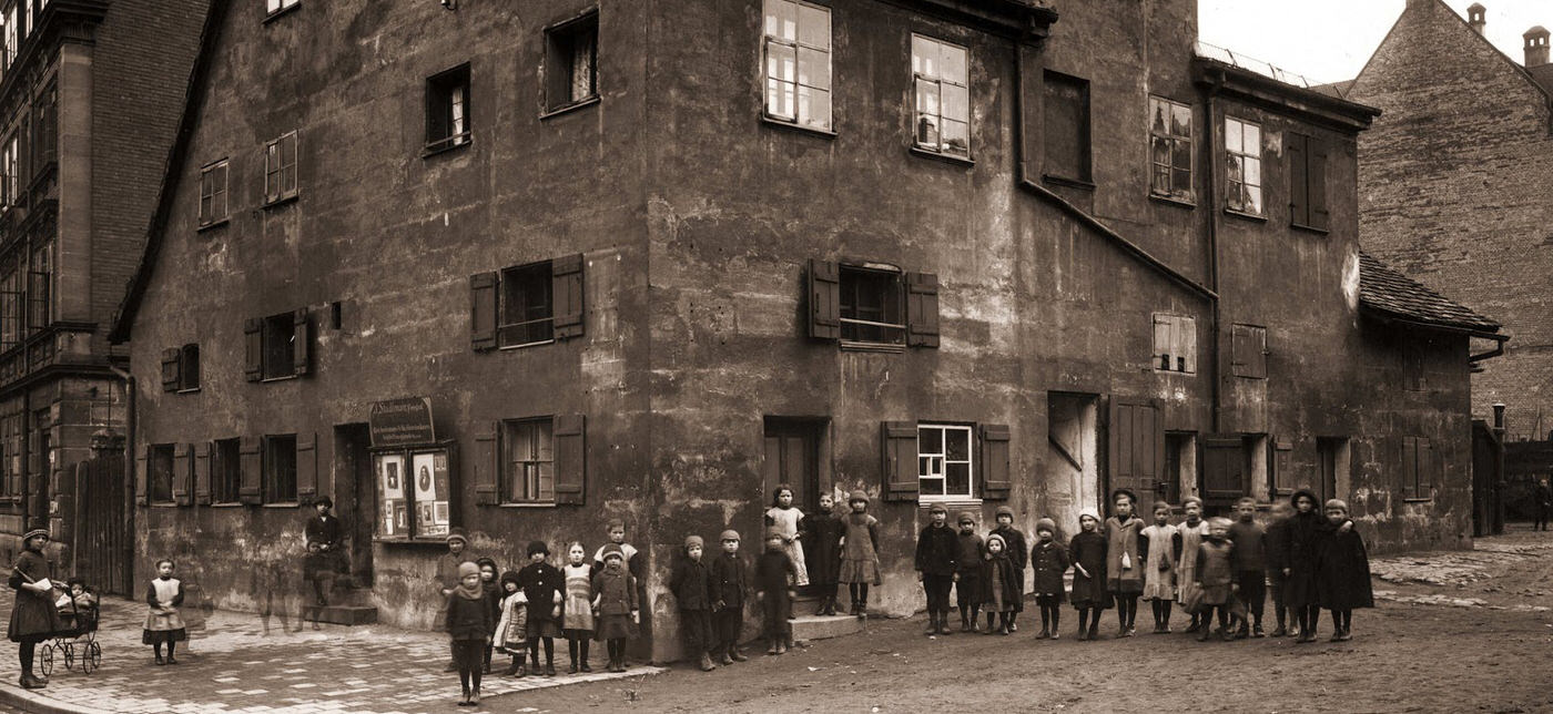 Fascinating Historical Photos of Nuremberg, Germany in the 1910s