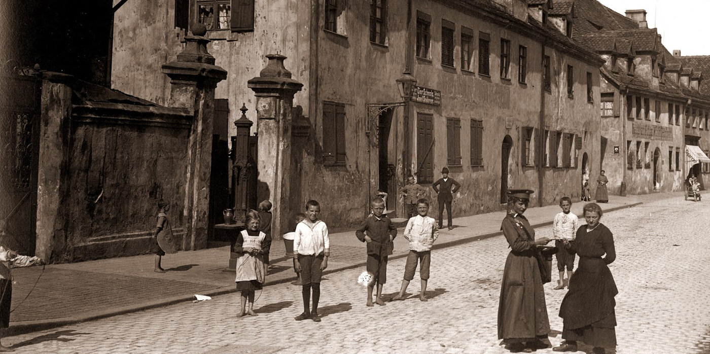 Fascinating Historical Photos of Nuremberg, Germany in the 1910s