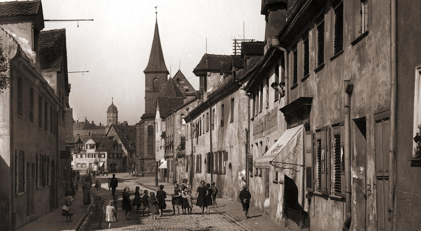 Fascinating Historical Photos of Nuremberg, Germany in the 1910s