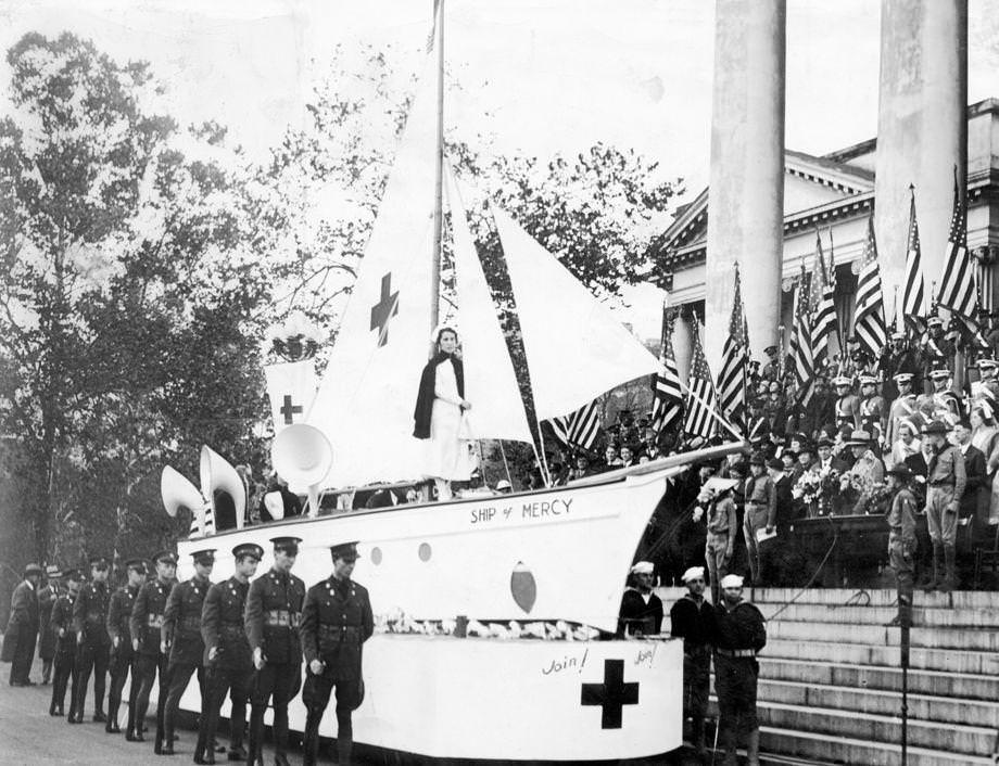 The Red Cross “Ship of Mercy” helped launch the relief organization’s annual membership drive, known as the Roll Call, outside the Virginia Capitol, 1933.