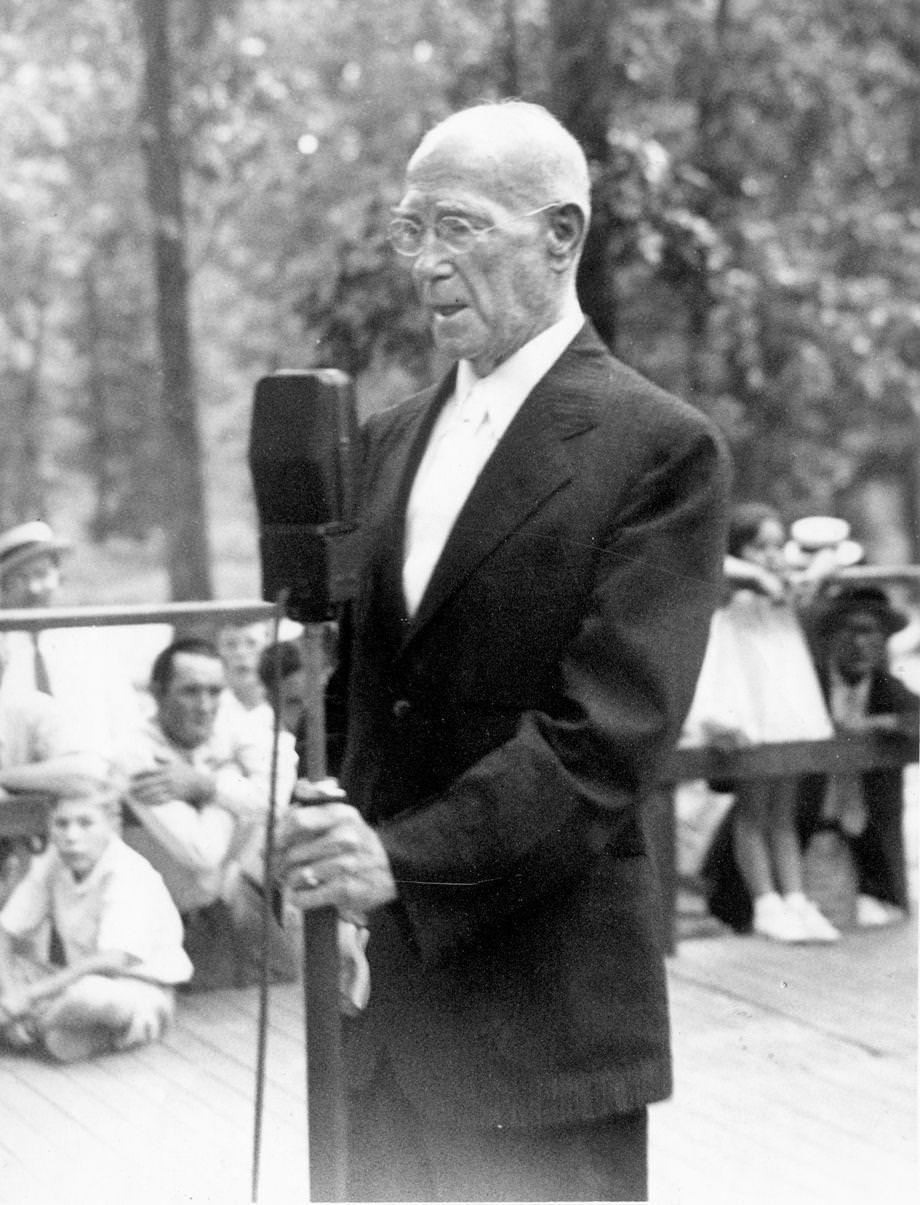 Montague speaks - Representative A. J. Montague snapped as he spoke yesterday before a rally of the Lee Ward Democratic Club at a Brunswick stew in Bryan Park, 1936.