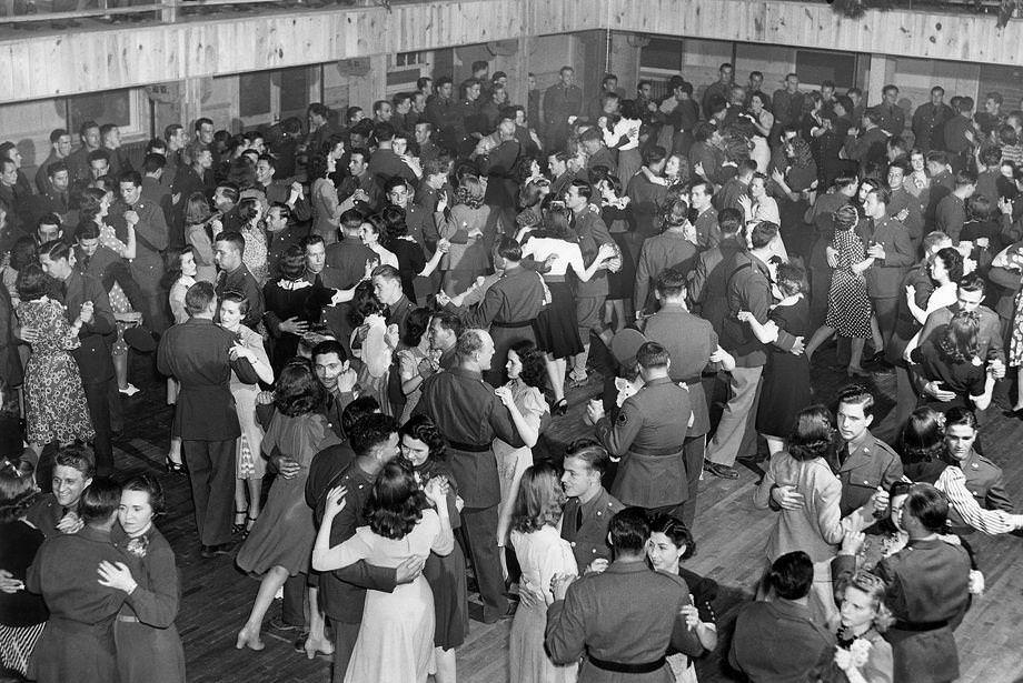 The dance floor was full at the newly opened Service Club at Camp Lee in Prince George County, 1941.