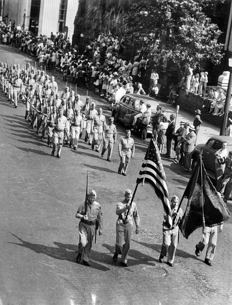 The historic Richmond Grays marched in a Memorial Day parade en route to Hollywood Cemetery in Richmond, 1946.