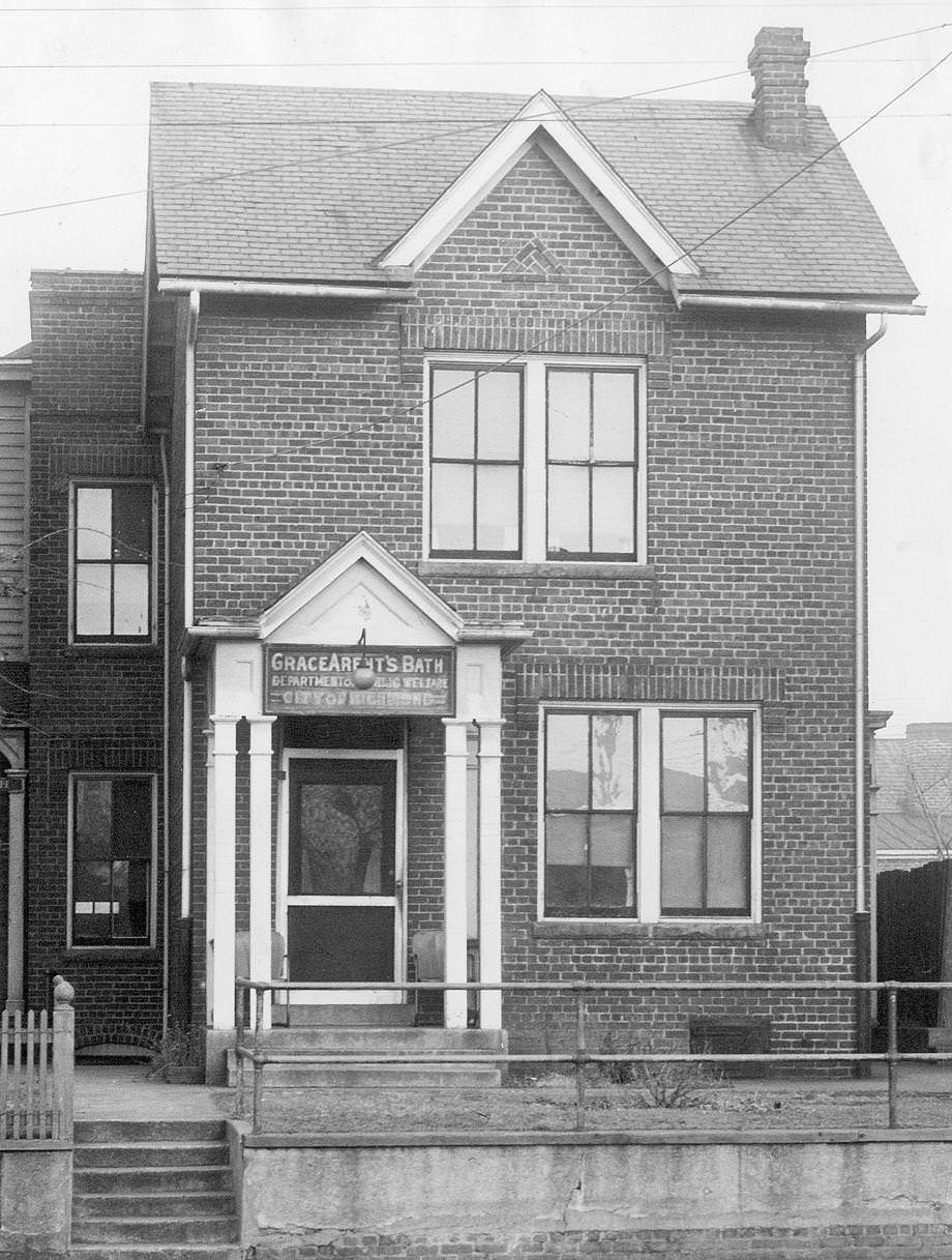 Richmond's Baths - The city keeps a close watch on the Grace Arents' baths on Oregon Hill, which cost $4,500 yearly to operate, 1949.