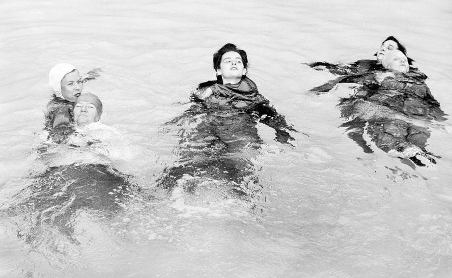 Richmond women participated in a Red Cross swimming program to practice personal safety, rescue and resuscitation methods, 1943.