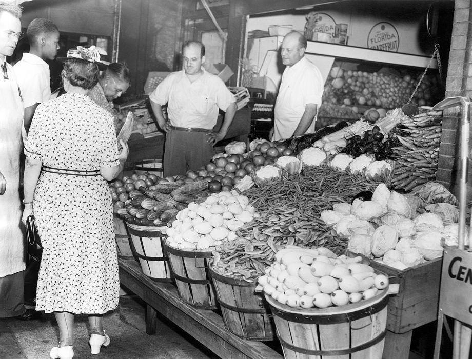 The Sixth Street Market in Richmond had an abundance of locally grown produce, 1948.