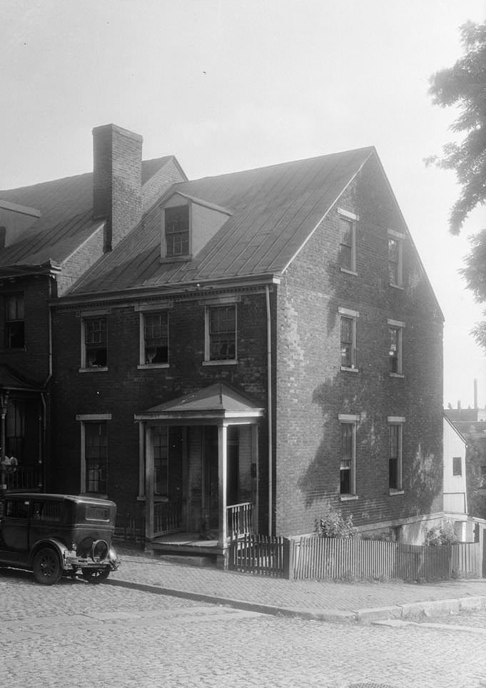 Twenty-third & Franklin Streets (Houses), Richmond, 1940s