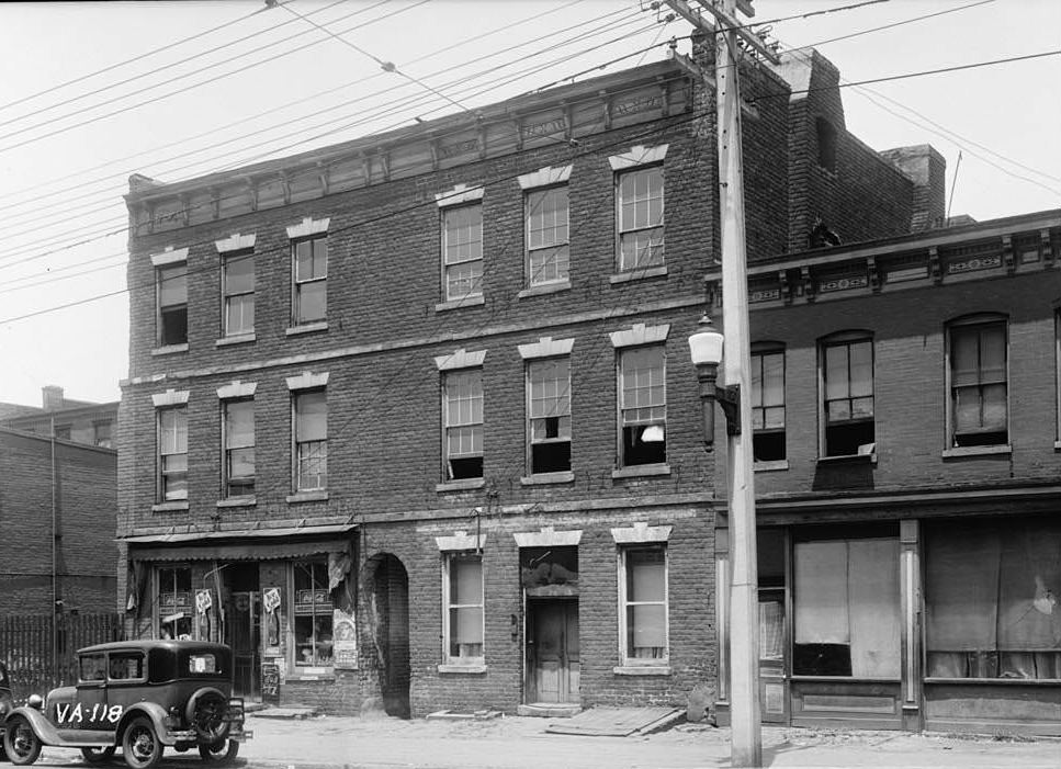 2216-2218 East Main Street (Double House), Richmond, 1940s