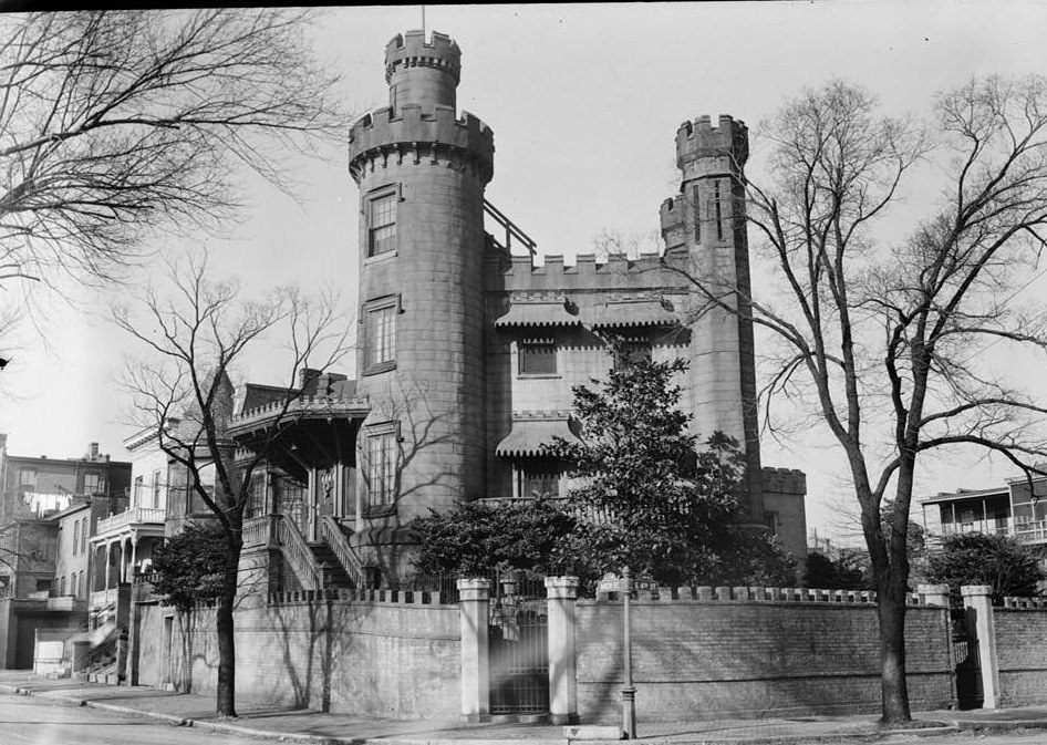 Pratt's Castle, 324 South Fourth Street, Richmond, 1940s