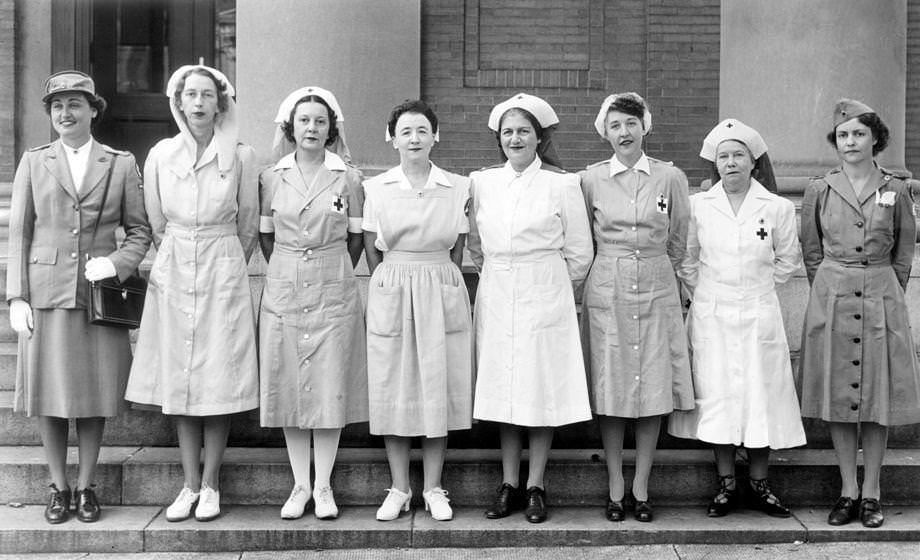 The uniforms of the volunteer services of the American Red Cross, 1942.