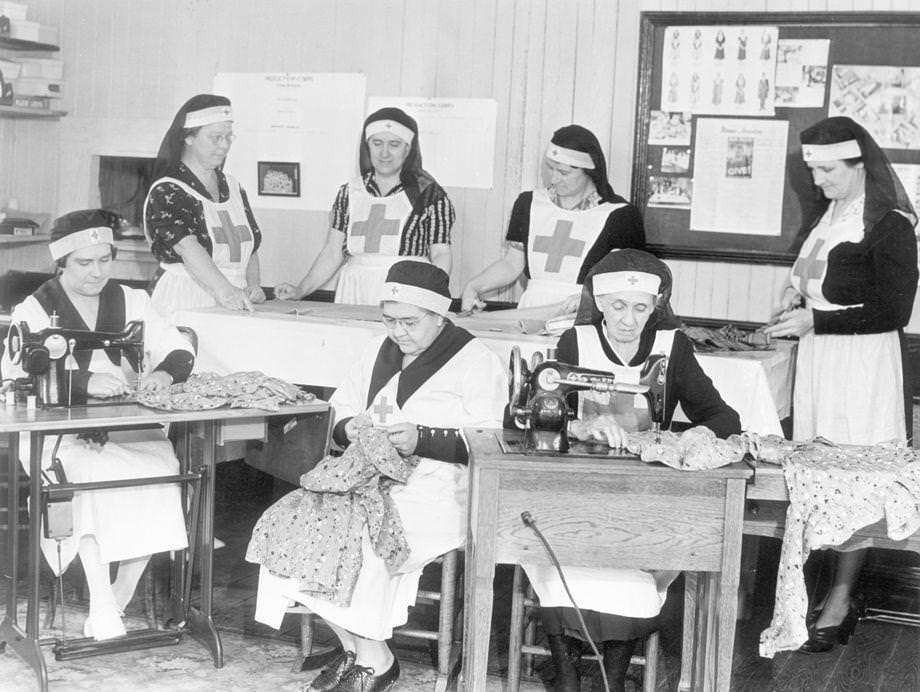 American Red Cross Production Corps, 1940s