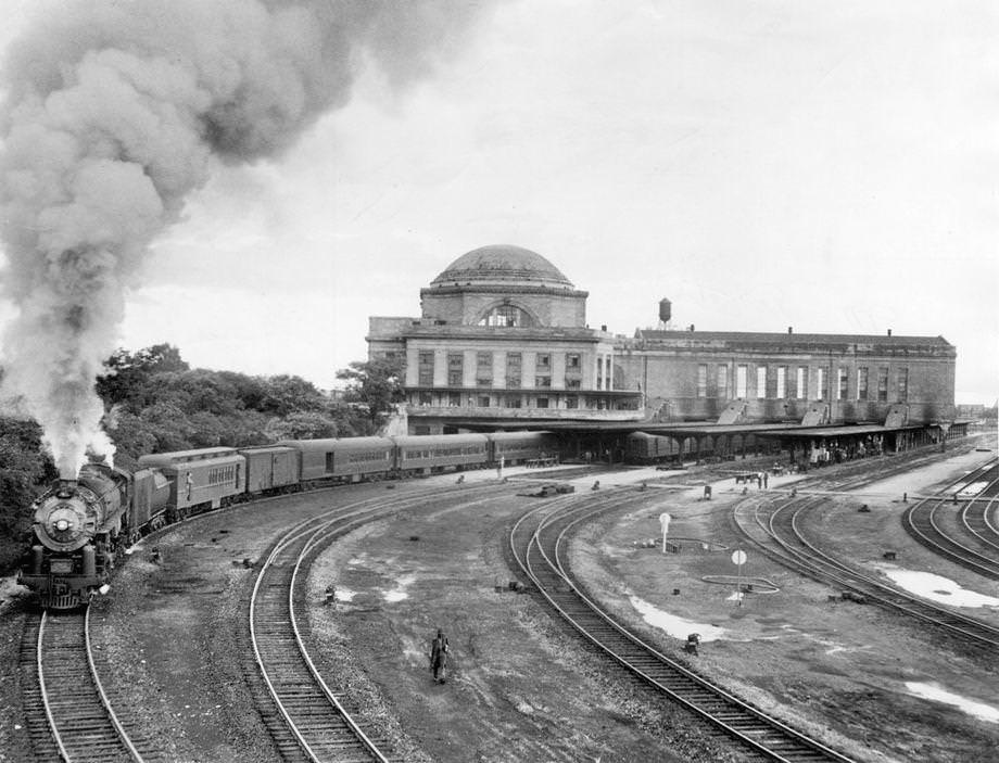 A passenger train pulled out of Broad Street Station in Richmond and headed to Washington, 1946. At the time, a potential labor strike was threatening service.