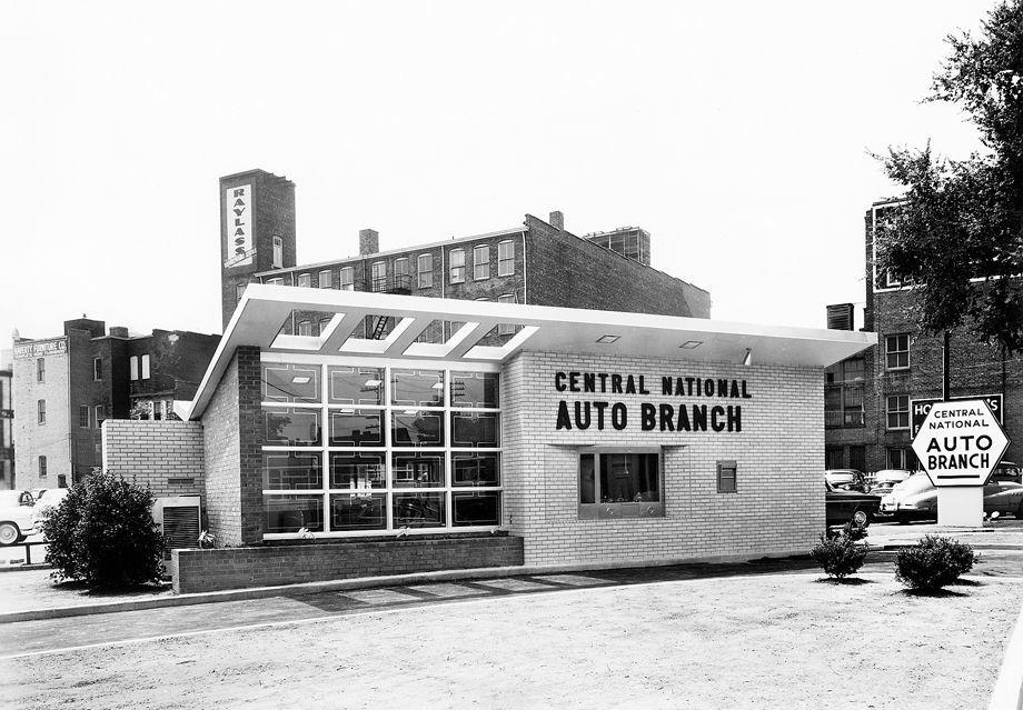 Central National Bank opened an "auto branch" at Third and Marshall streets in downtown Richmond, a block from the main office, 1955.