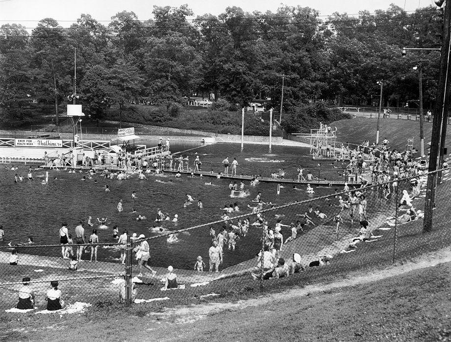 Amid high temperatures and humidity, Shields Lake in Byrd Park and other pools in Richmond were setting attendance records, 1951.