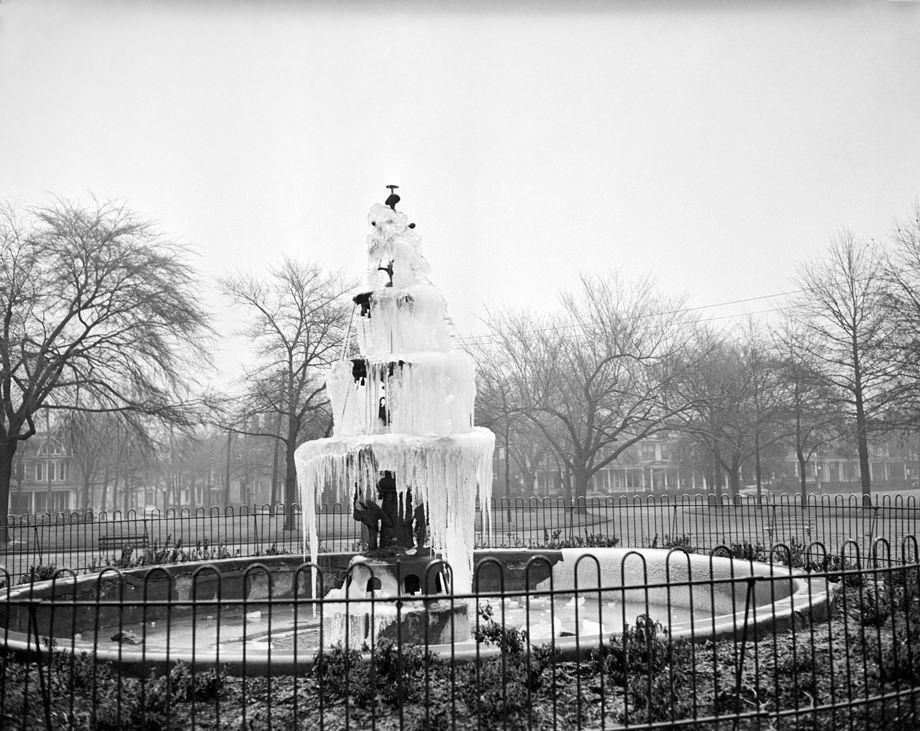 Frigid temperatures put the Chimborazo Park fountain in a frosty state, 1951.