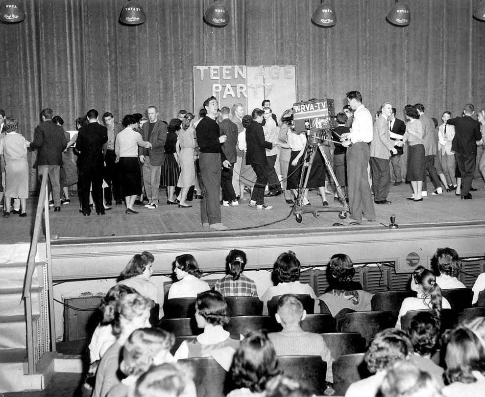 “Teen Age Party,” a televised music and dancing show for the younger crowd, was broadcast on Saturdays from the WRVA Theatre in downtown Richmond, 1956.