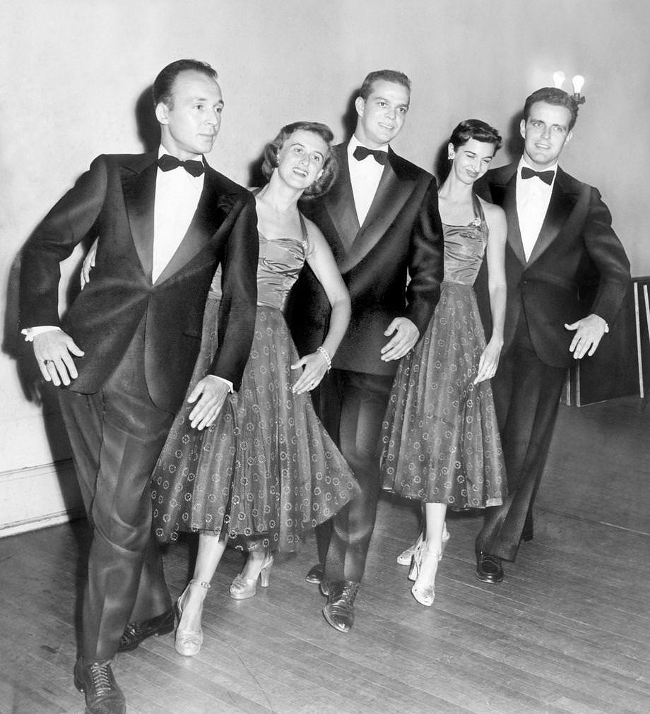 Members of the Richmond Civic Ballet rehearsed for an upcoming performance, 1954.