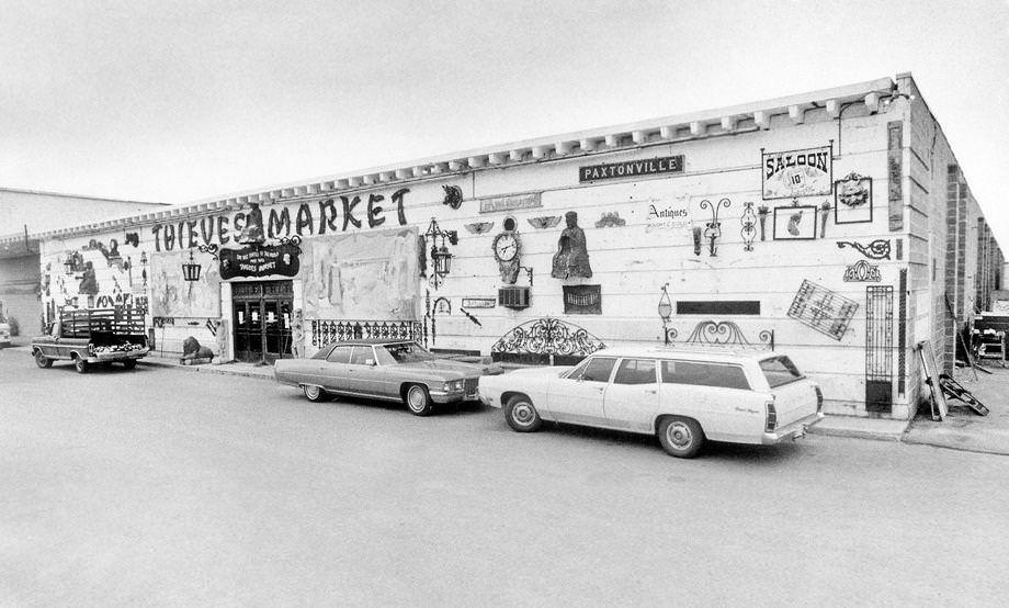 Thieves Market, an antiques store in Alexandria whose evocative exterior – featuring ironwork, statuary and more – hinted at its wide-ranging offerings inside, 1974.