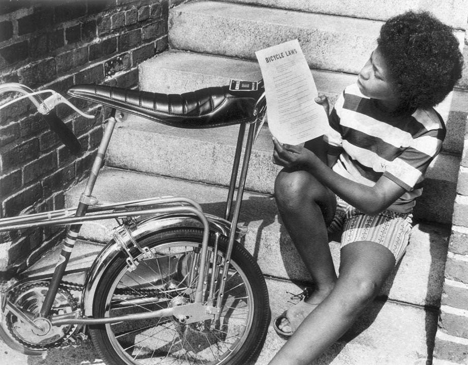 A young Richmonder looked over the city’s bicycle laws, 1971.
