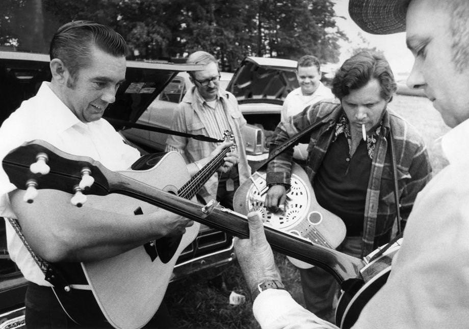The Country Ramblers from Nelson County warmed up for their performance at the first Bluegrass Grove Festival, 1971.